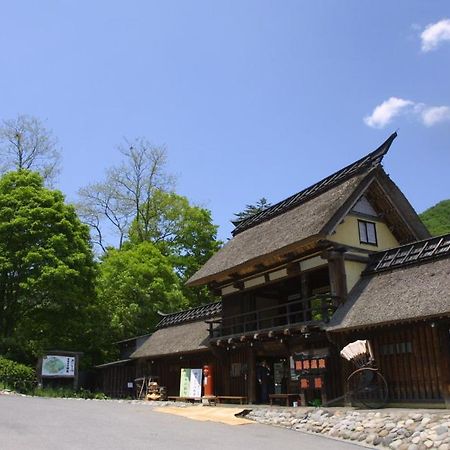 Hatago Higashiagatsuma Экстерьер фото